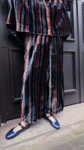 velours foncé ligne